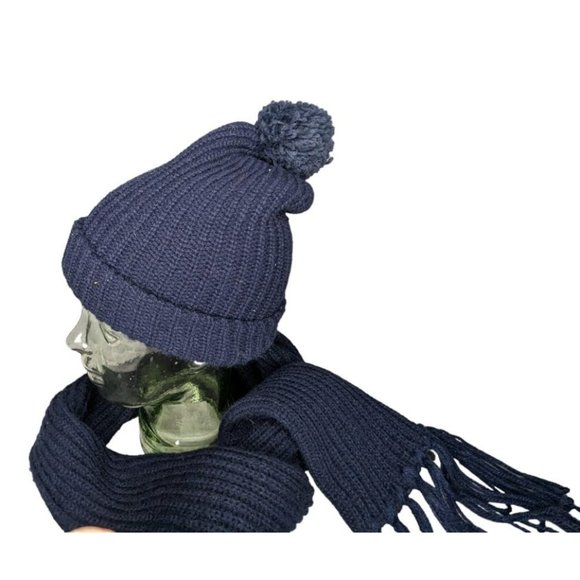Navy Blue Scarf and Matching Hat One Size Fits Most - Picture 3 of 9